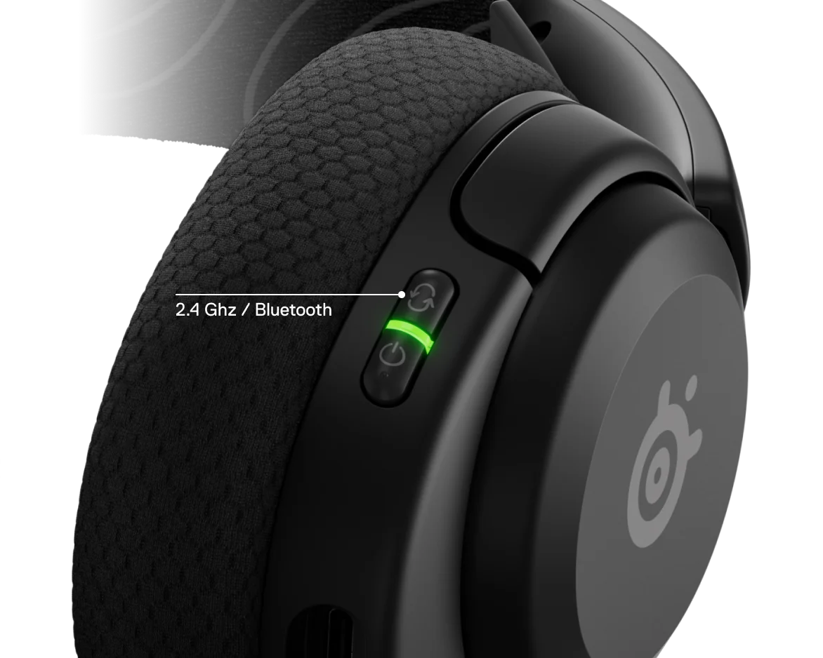 Arctis Nova 5 Wireless- Blemished Box